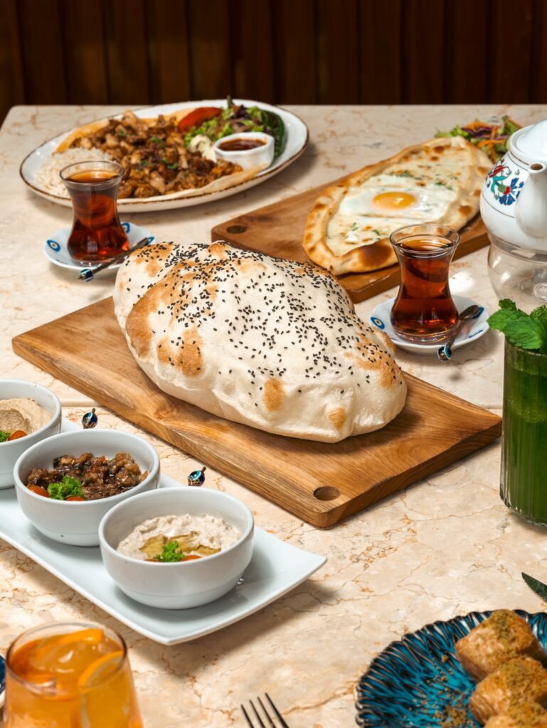 Pide or Lahmacun? A Short Guide to Turkish Flatbreads